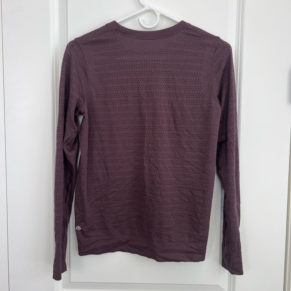 Lululemon Breeze By Long Sleeve *Squad Cherry Cola Seamless Top Size 6 - Picture 6 of 7